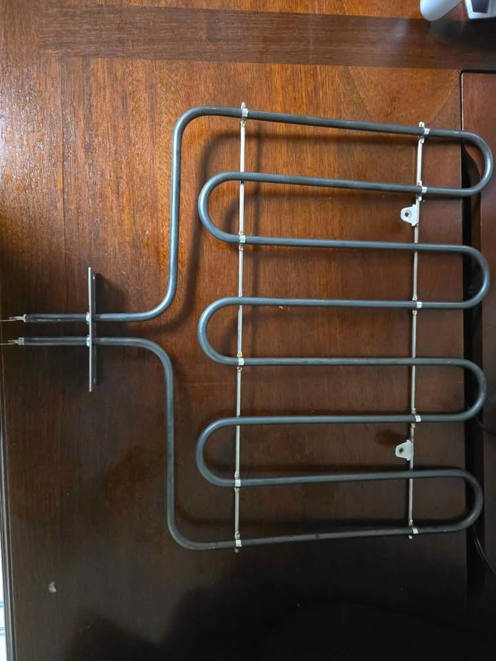 Bosch Electric Stove Parts - photo 4