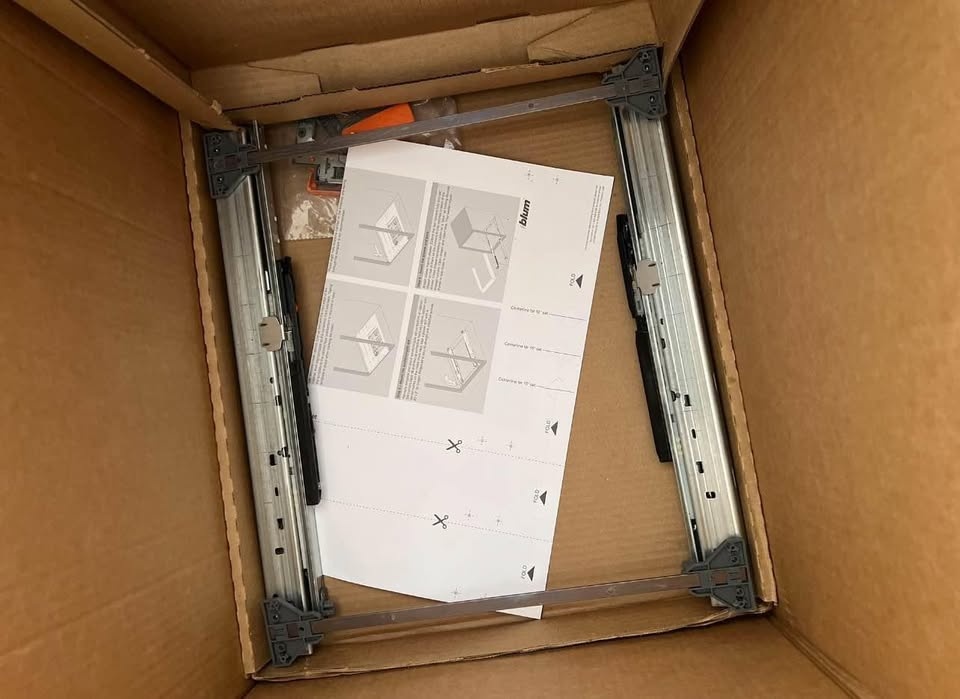 Rev-A-Shelf 35 Q.Double Pull Out Trash Can - photo 4
