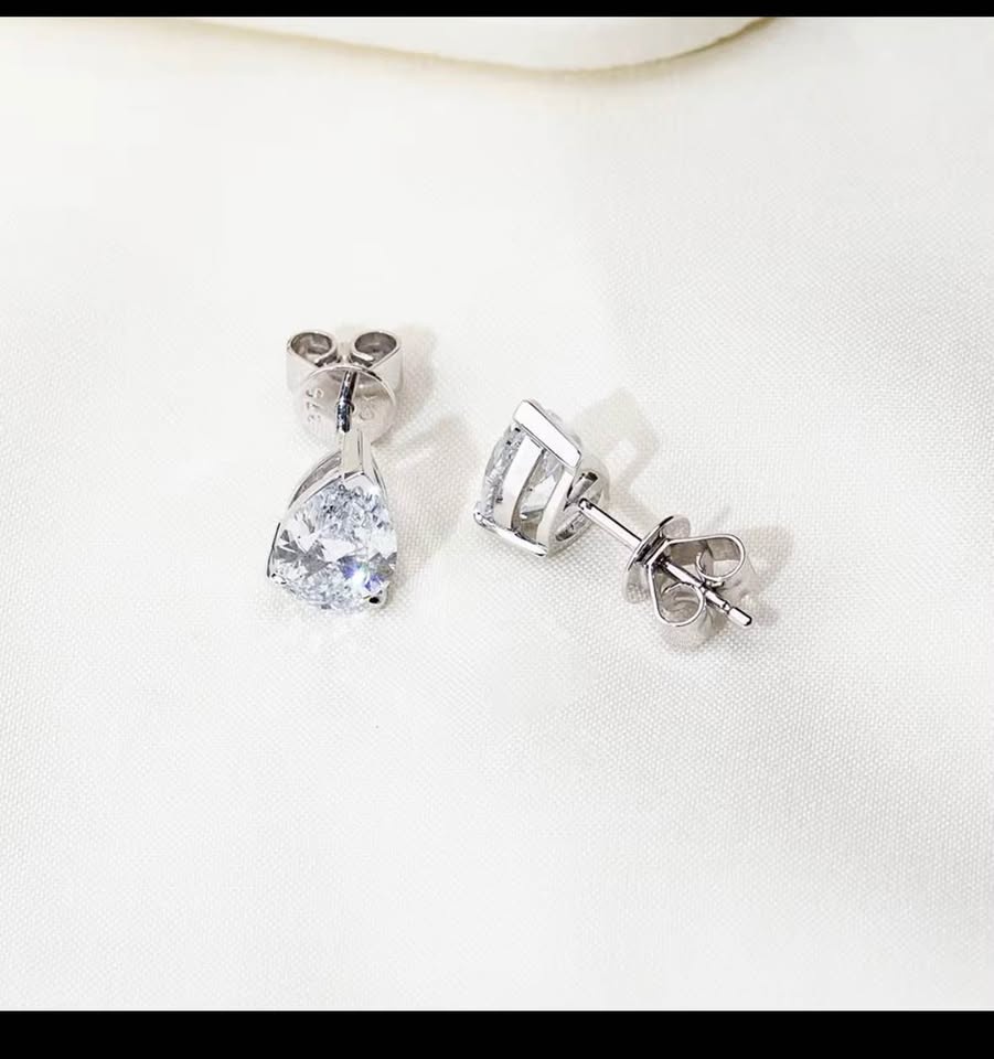 LAST PAIR!!! Diamond earrings pear white gold igi certificate - photo 3