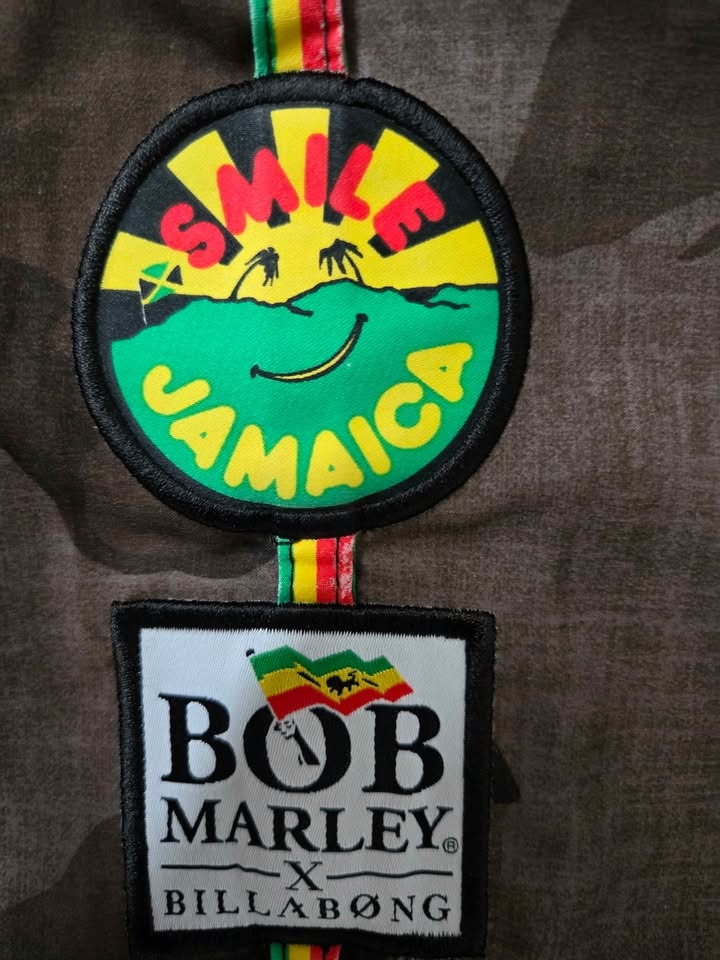 Bob Marley Billabong Board Shorts, Size 30 - photo 2