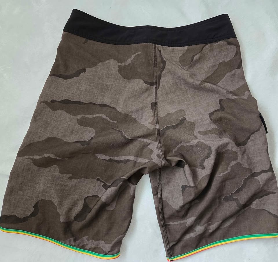 Bob Marley Billabong Board Shorts, Size 30 - photo 5