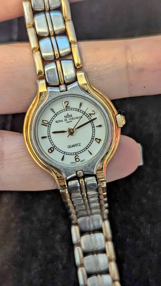 Vintage Royal de Versailles ladies watch thumbnail