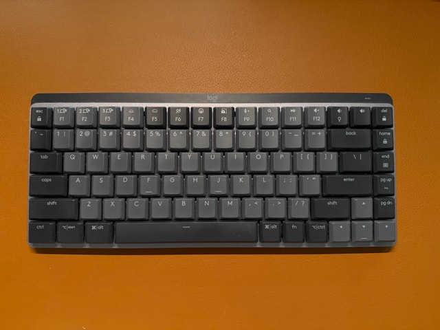 Logitech MX Mechanical Mini Keyboard - Tactile Brown Switches