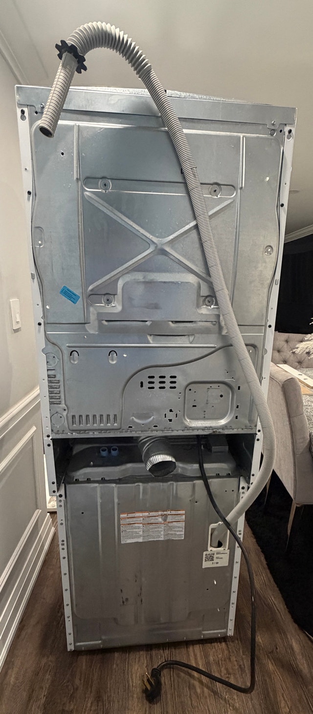 GE Washer and Dryer - photo 3