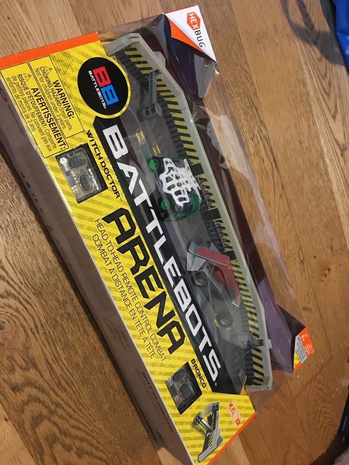 HEXBUG BattleBots Arena Set - Brand New, Sealed - photo 3
