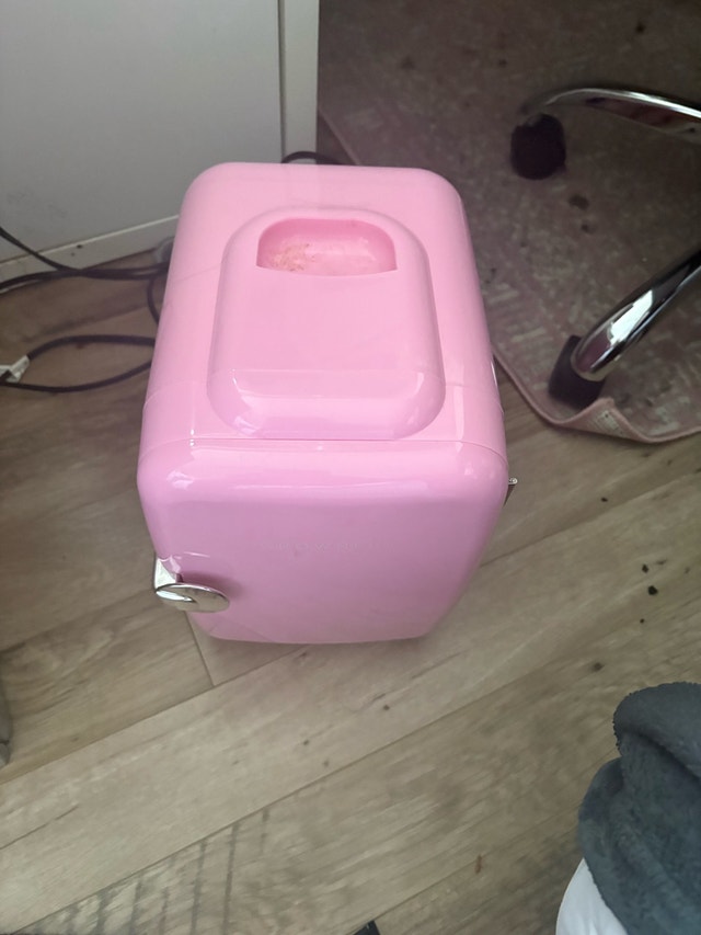 Mini fridge - photo 2
