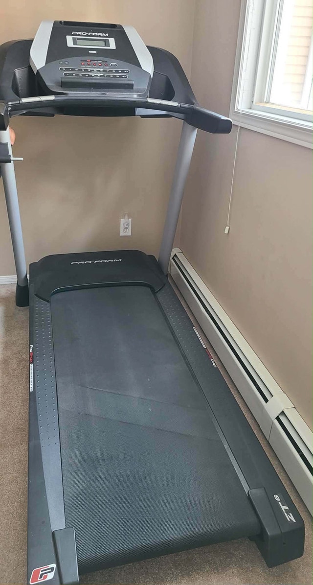 Pro-Form Treadmill - photo 3
