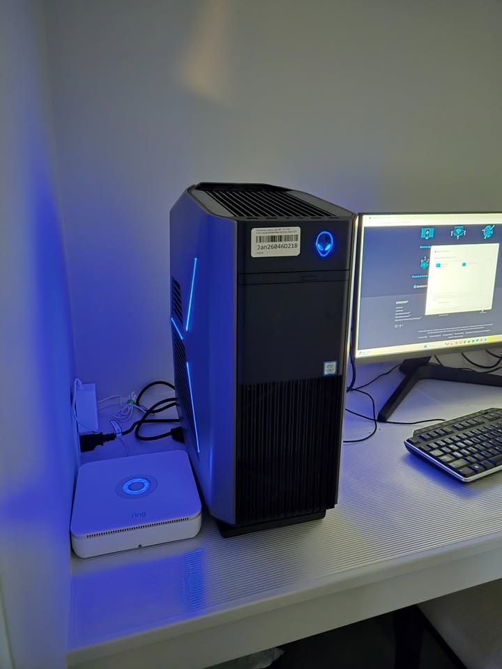 RTX 2060 Gaming PC - Alienware Aurora R6 - photo 3