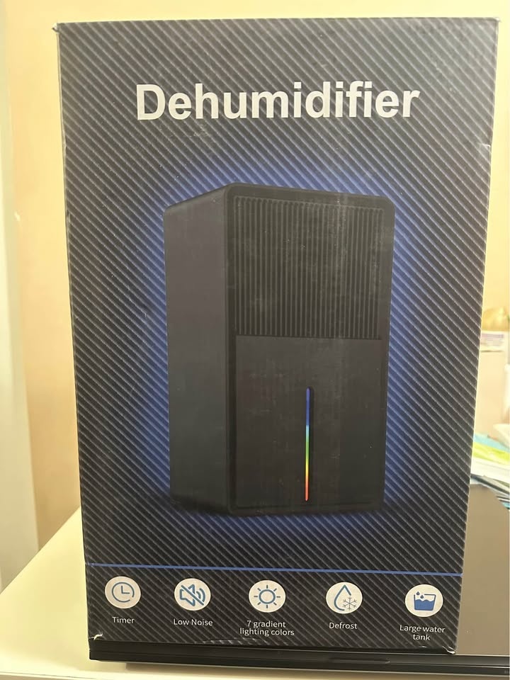Brand new Dehumidifier 95oz 1000st2 - photo 2
