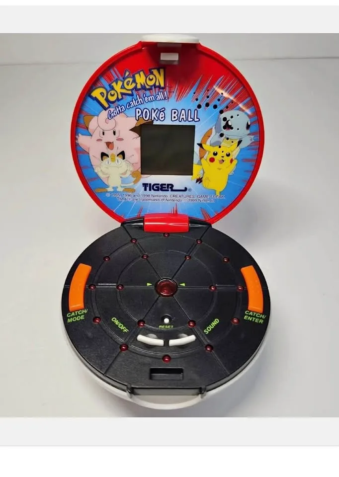 Pokemon Poke Ball Tiger Electronics Handheld Retro Game thumbnail