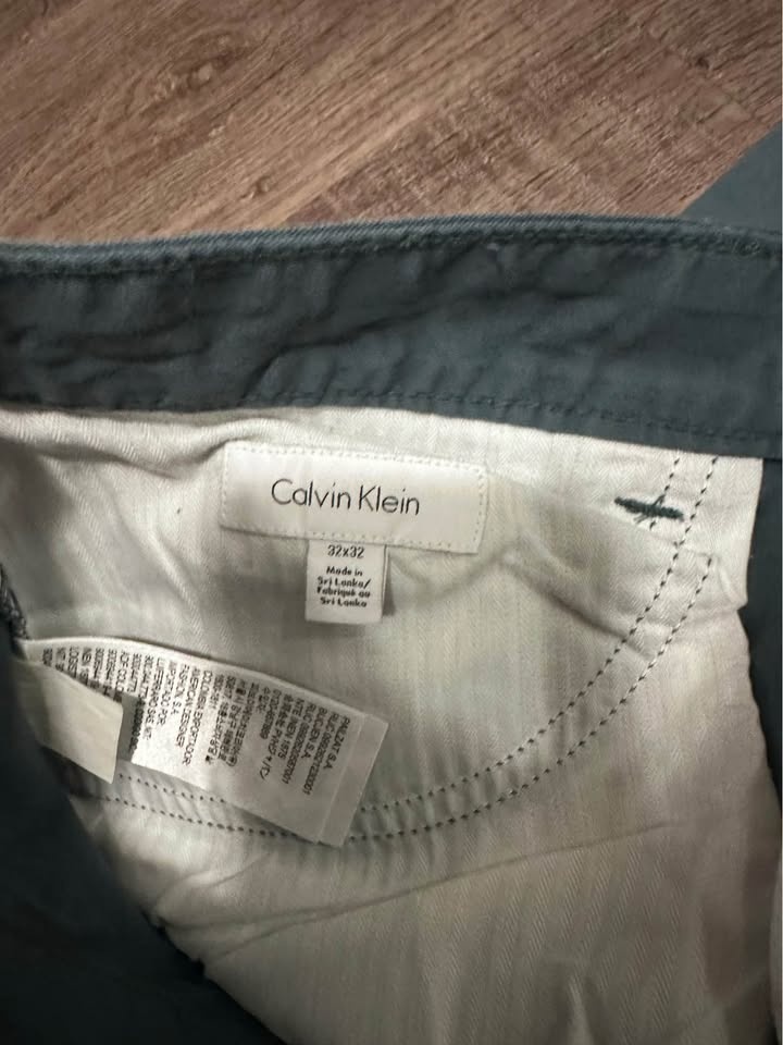 Calvin Klein Pants for men - photo 3