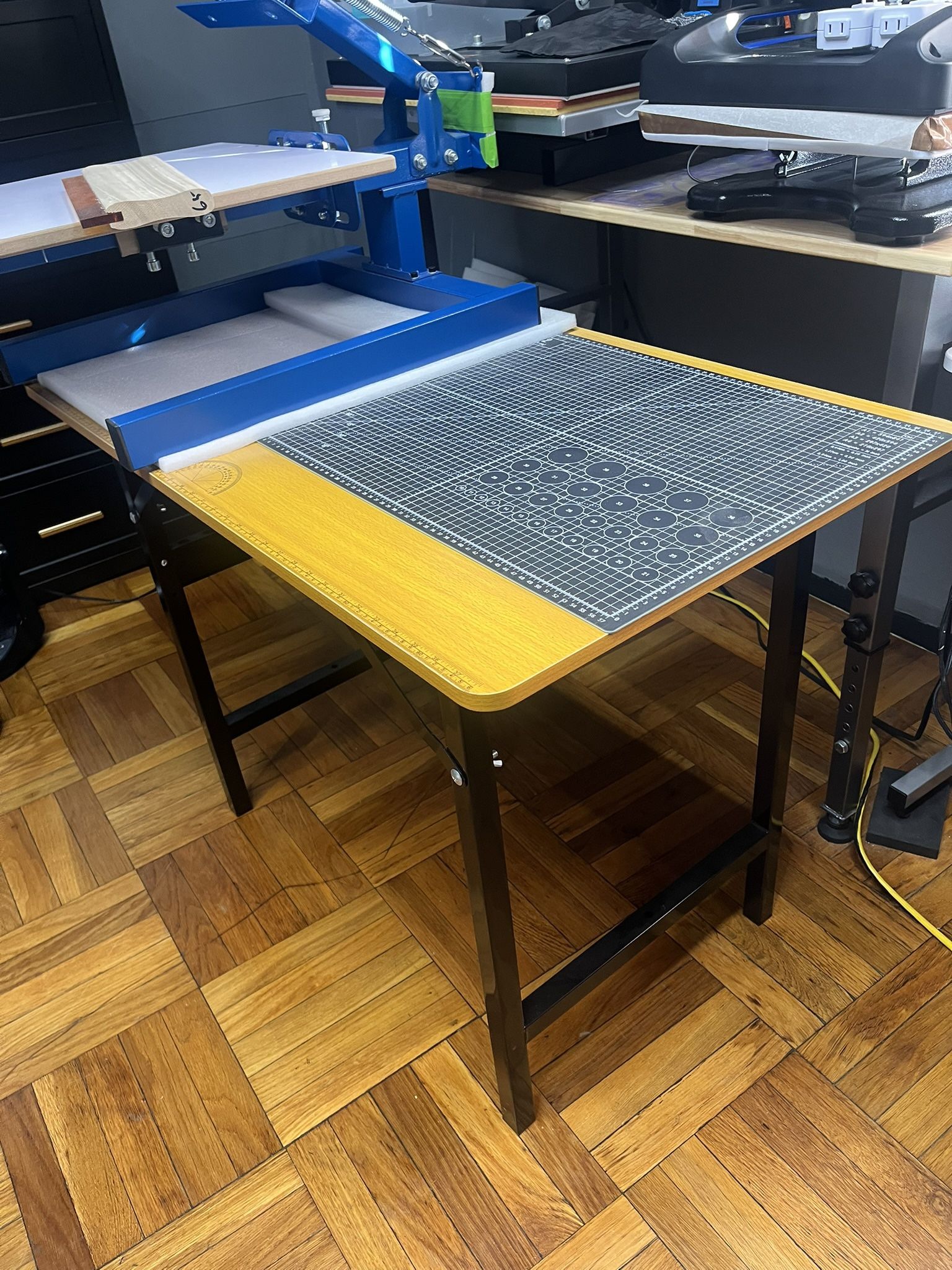 Single Color Silk Screen With Working Table - photo 3
