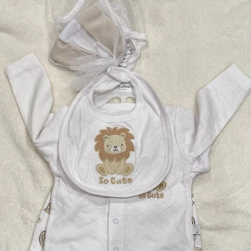 Duck Duck Goose Baby 9pc Safari Gift Set 0-3M Newborn Outfit - photo 2