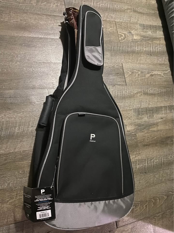 Fender Acoustic Guitar with Gig Bag - photo 3