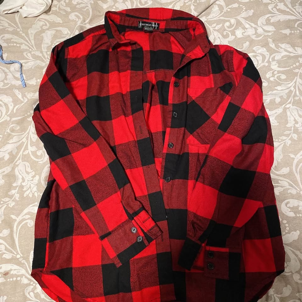 Clothing Sale Lot - photo 2