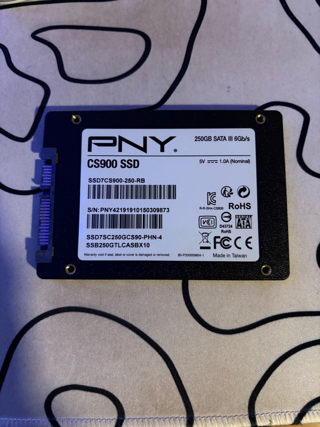 250GB PNY SSD - photo 2