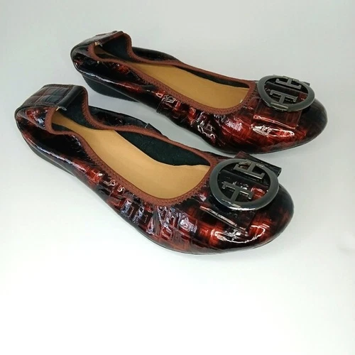 NWOT Maroon Black Patent Finish Ballerina Flats Size 8.5 US 39 E - photo 2