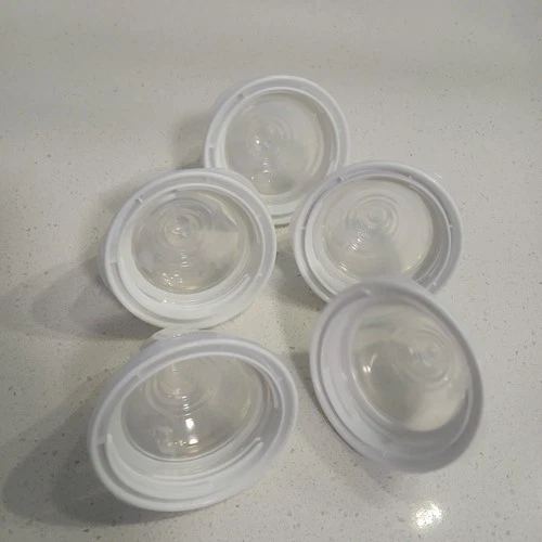 Tommee Tippee Baby Bottles Lot of 5 Anti-Colic Newborn + Milk St - photo 4