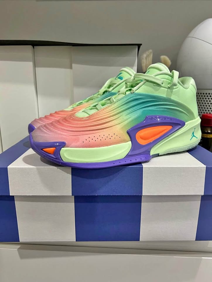 Jordan Luka 3 “Blurred Vision” Size 9