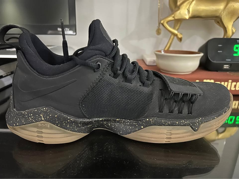 Nike PG 1 NikeID Size 9 - photo 3