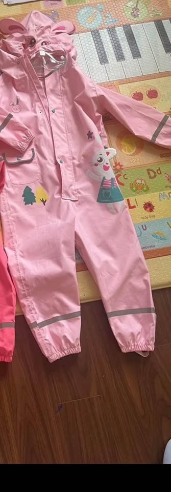Like new Kids Rain Suit XL (105-130cm) - photo 2