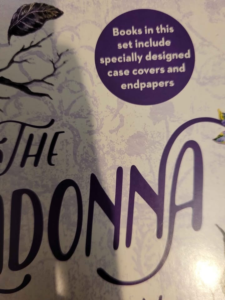 YA BELLADONNA COLLECTION - photo 2