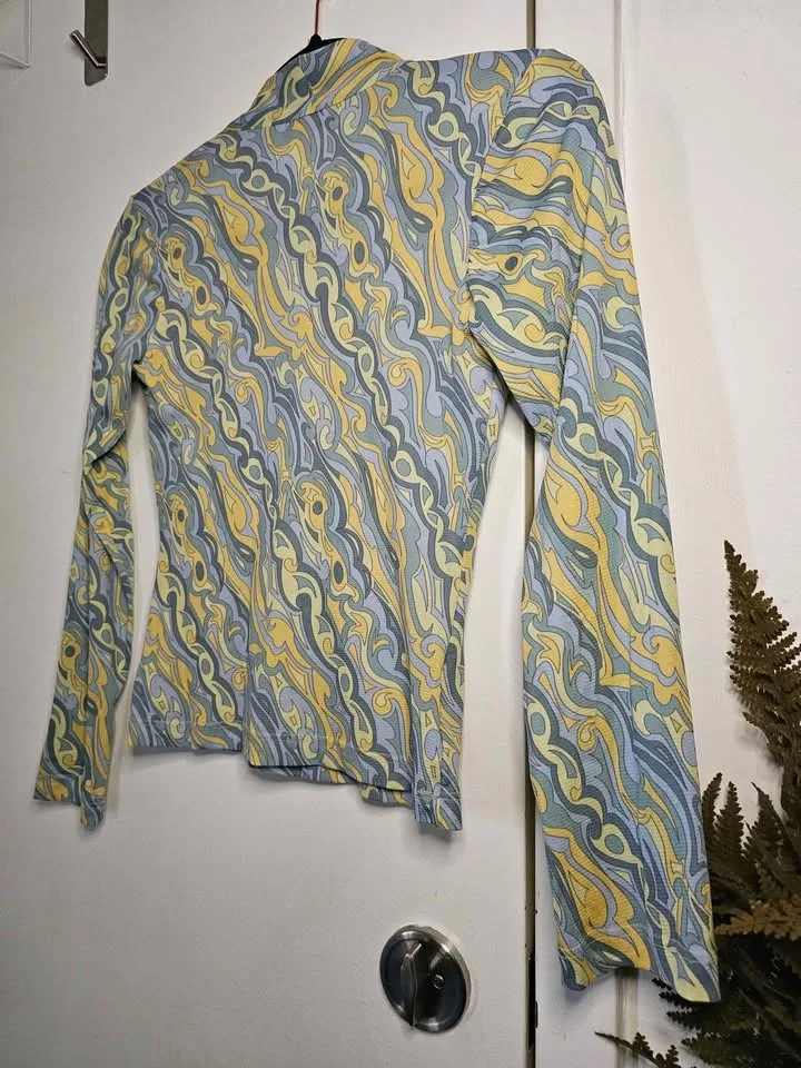 Vintage Y2K Tie Neck Mesh Top image indicator(8)