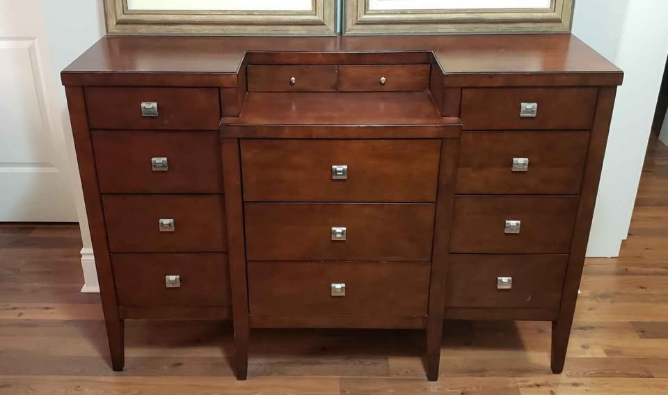Dresser/Buffet with 12 drawers - photo 2