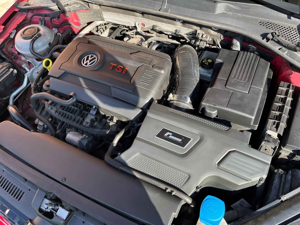 Volkswagen Battery Cover - photo 4