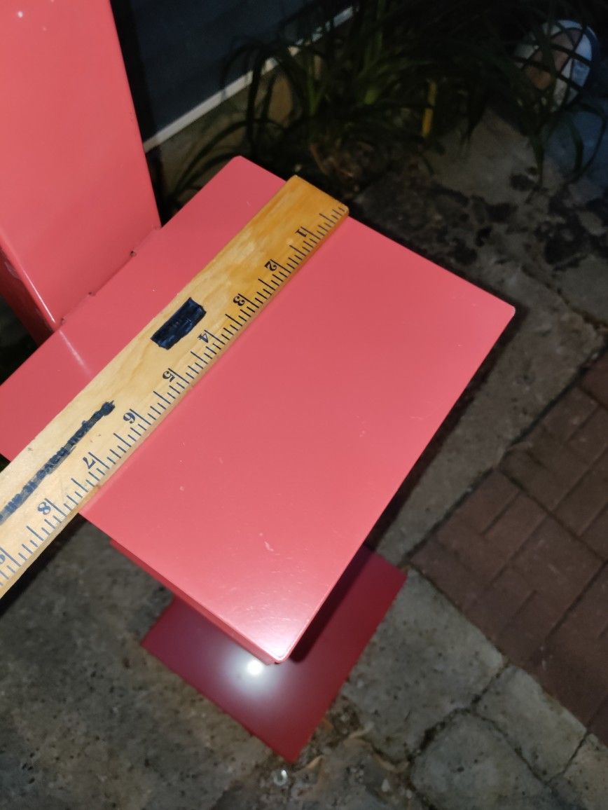 5 Ft Red Display Stand. Cool Eye Candy - photo 5