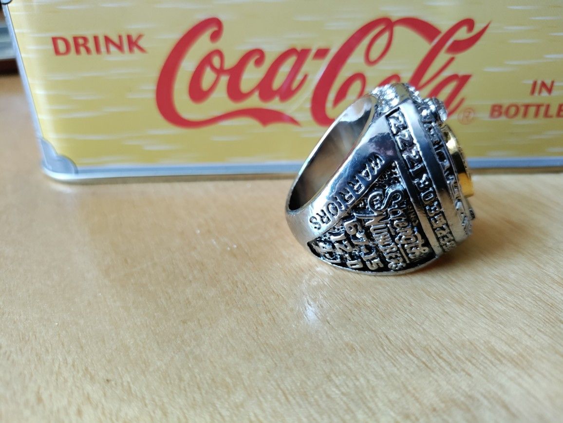 Curry Warriors Championship Ring - photo 3