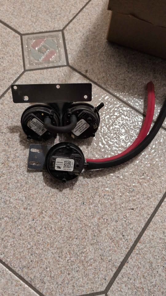 Honeywell Pressure Switches HVAC Furnace Parts - photo 2