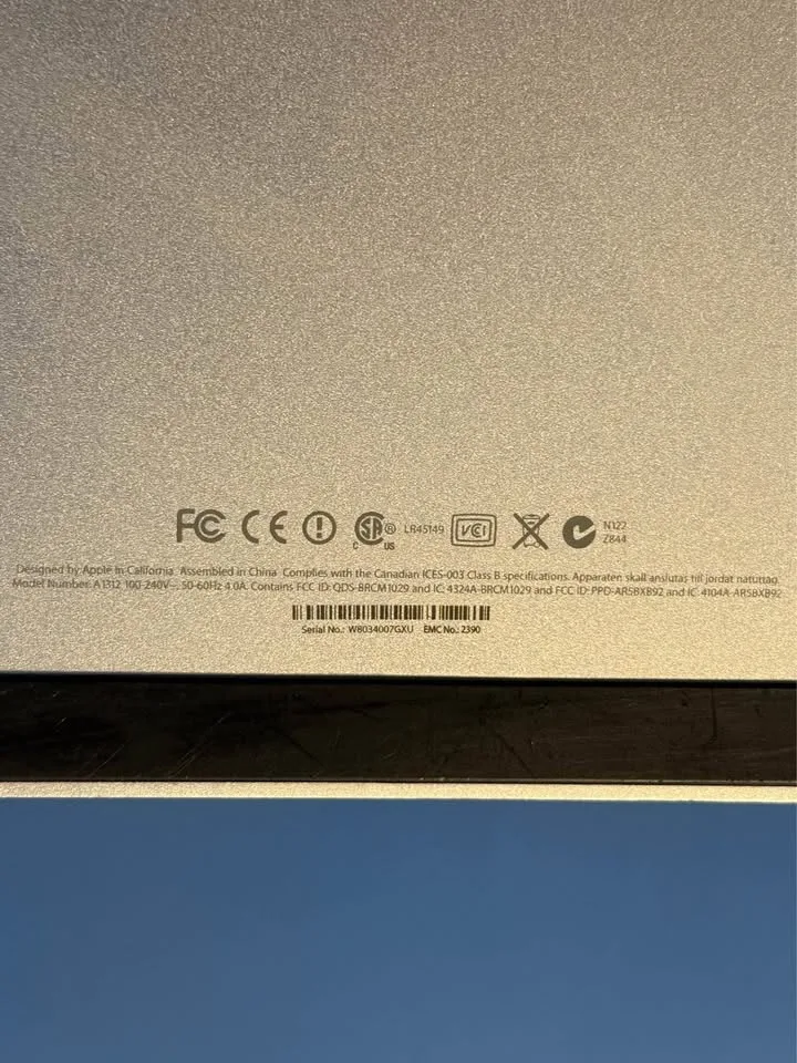 iMac (27-inch, Mid 2010) image indicator(5)