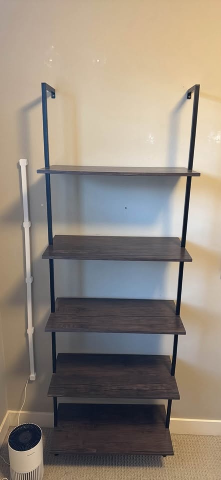 Walnut Ladder Shelf - photo 2