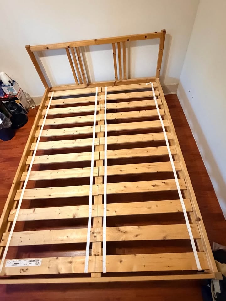 Ikea Full Bed Frame - photo 3