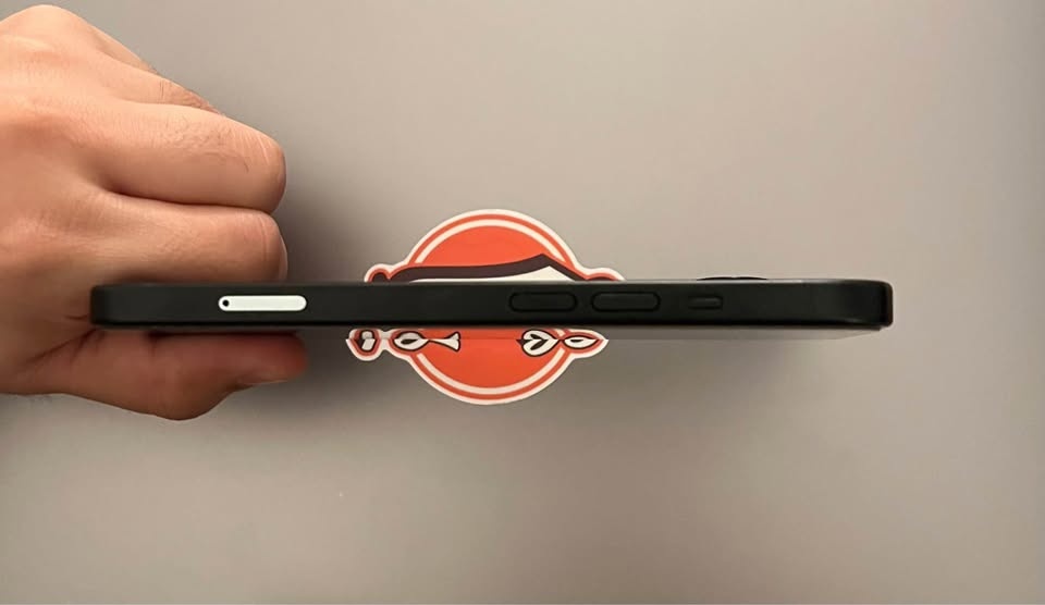 iPhone 15 - photo 3