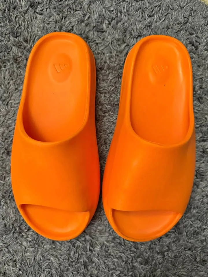 UA Yeezy Slides thumbnail