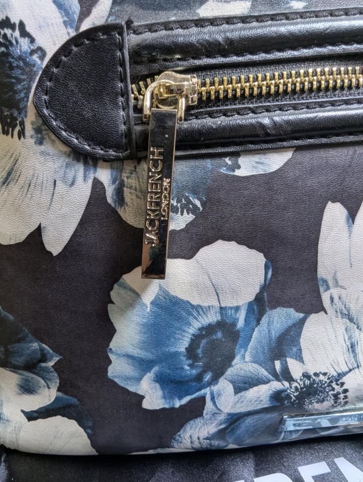 BRAND NEW Jack French London Floral Leather Shoulder Bag - photo 3