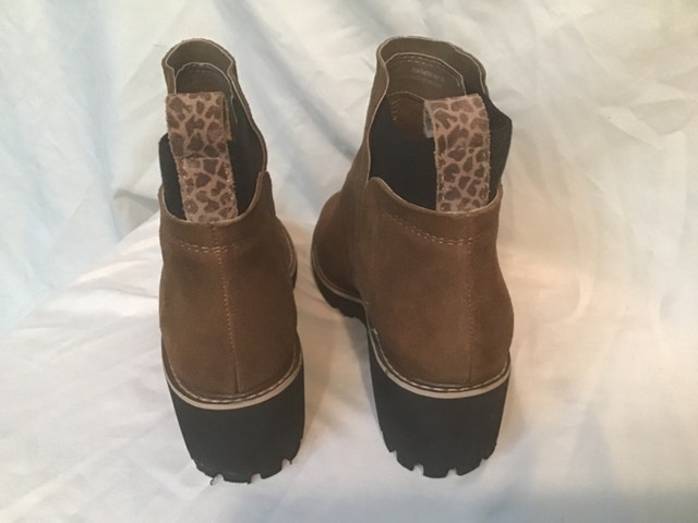 Dolce Vita Suede Boots - New - photo 4
