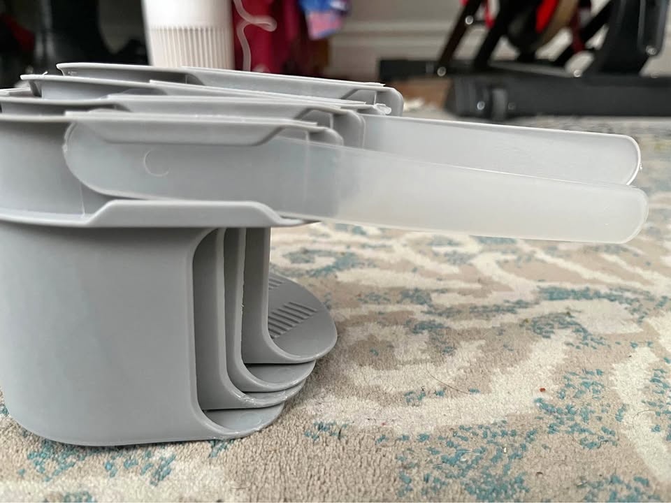 Four Bed Sheet Holders for Corners