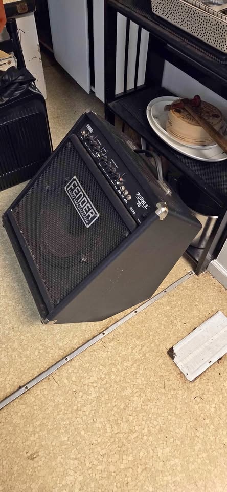 Fender Bass Amp Rumble 75