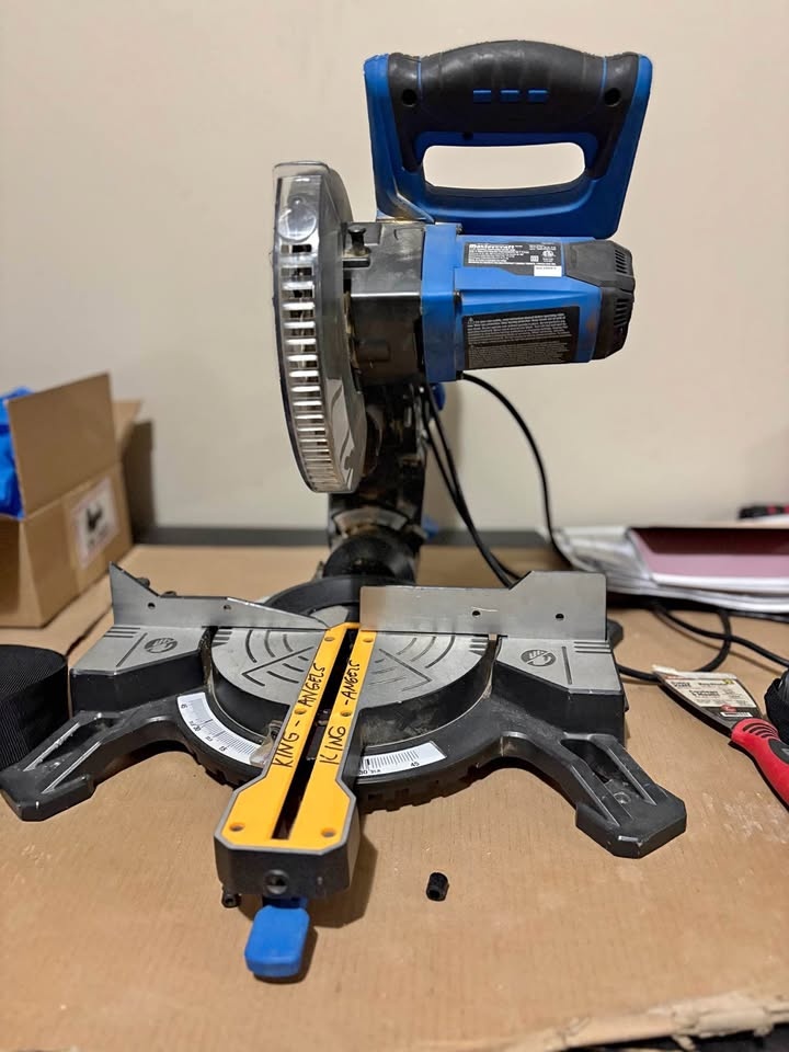 Compound Miter Saw $80