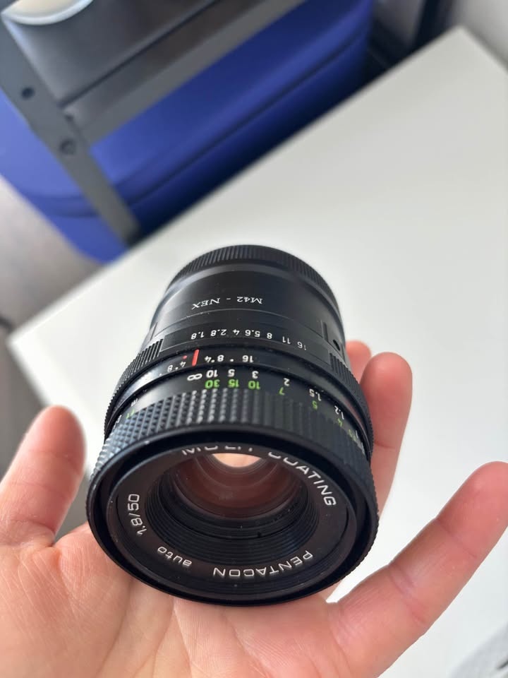 E Mount Pentacon f1.8 50 mm vintage lens - photo 3