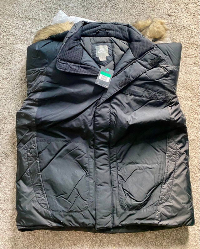 BRAND NEW NIKE WINTER JACKET - photo 2