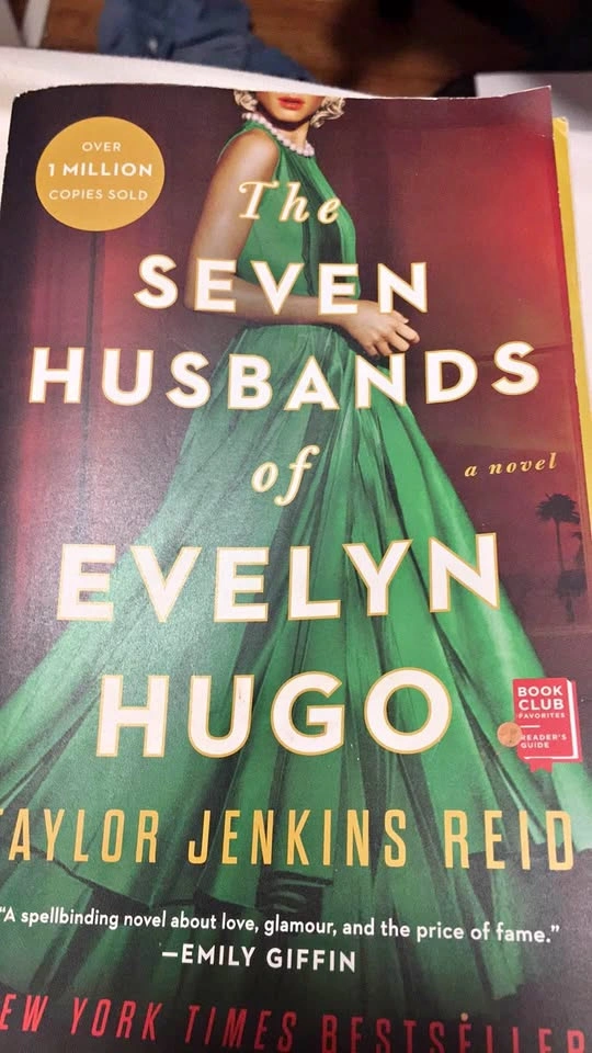 The Seven Husbands of Evelyn Hugo Book