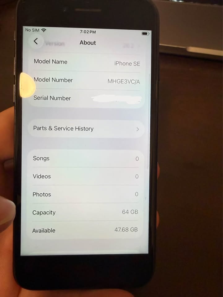 iPhone SE (2nd gen 2020) - photo 4