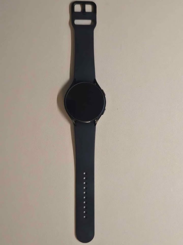 Samsung Galaxy Watch 4 44mm - photo 2
