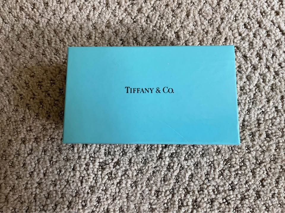 1990’s vintage Tiffany & Co. mini salt and pepper shaker set. - photo 3