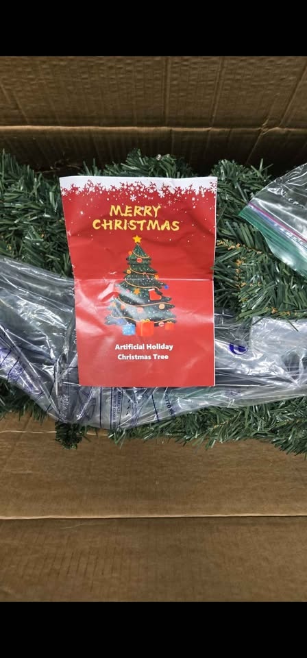 4 ft Artificial Green Pine Christmas Tree with Lights - photo 4