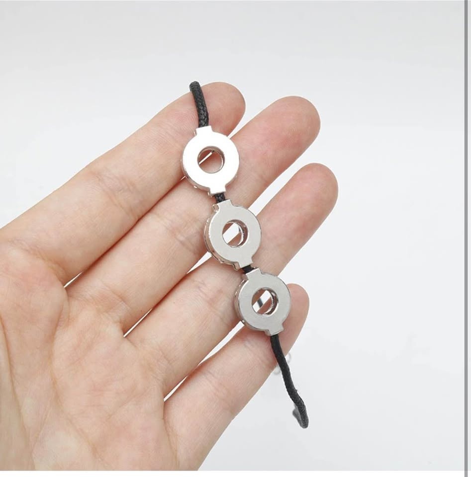 Badge Necklace Cartoon Figure Uchiha Itachi Necklace Fashion Ena - photo 4